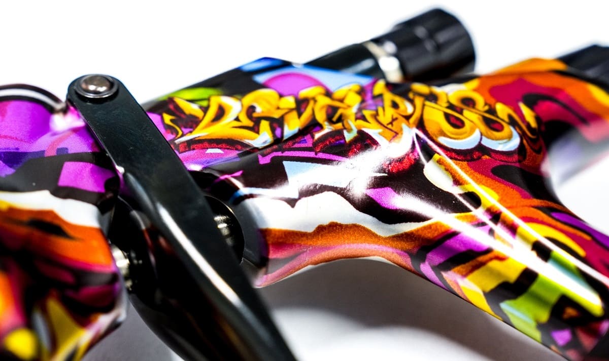 Particolare pistola a spruzzo DV1 Graffiti Particolare pistola a spruzzo DV1 Graffiti